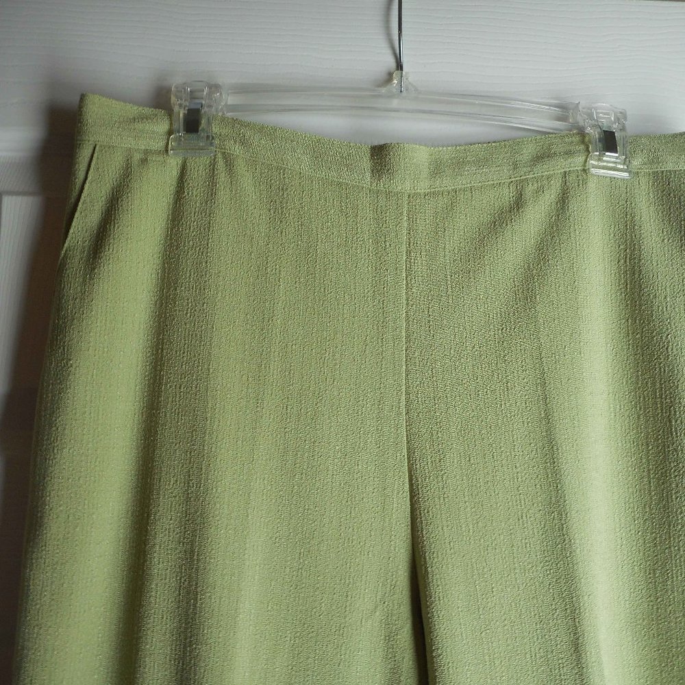 Alfred Dunner lime green pants, size 14